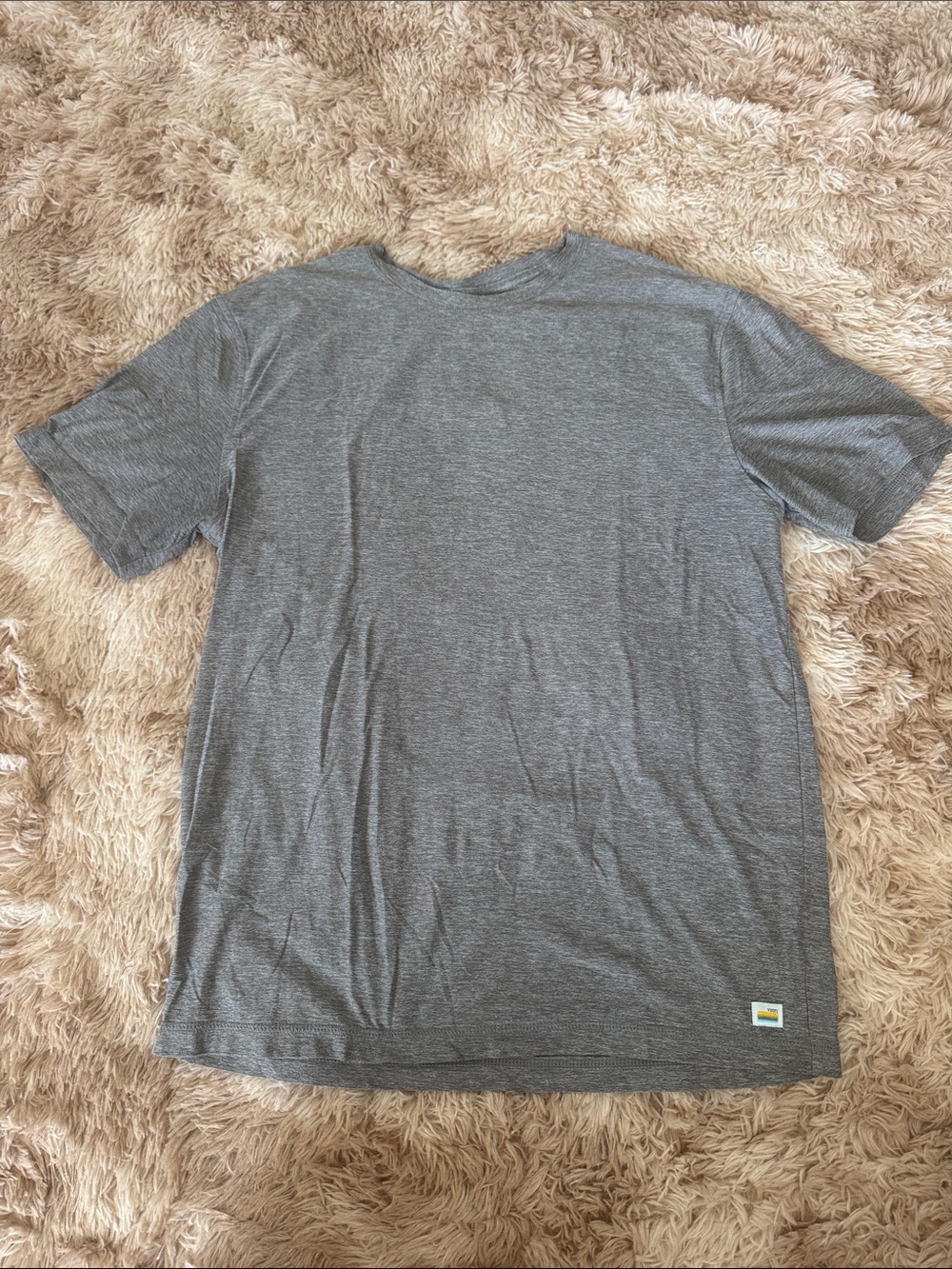 Vuori Men’s Heather Gray Short Sleeve Crew Tee